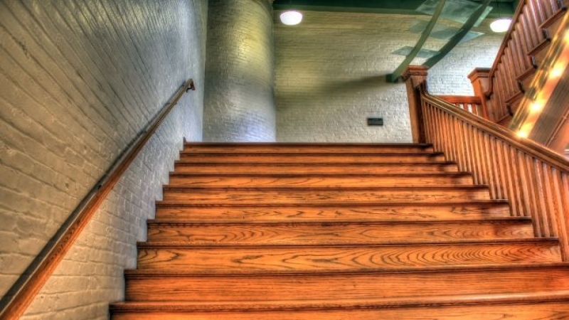 How To Install Hardwood Flooring On Stairs